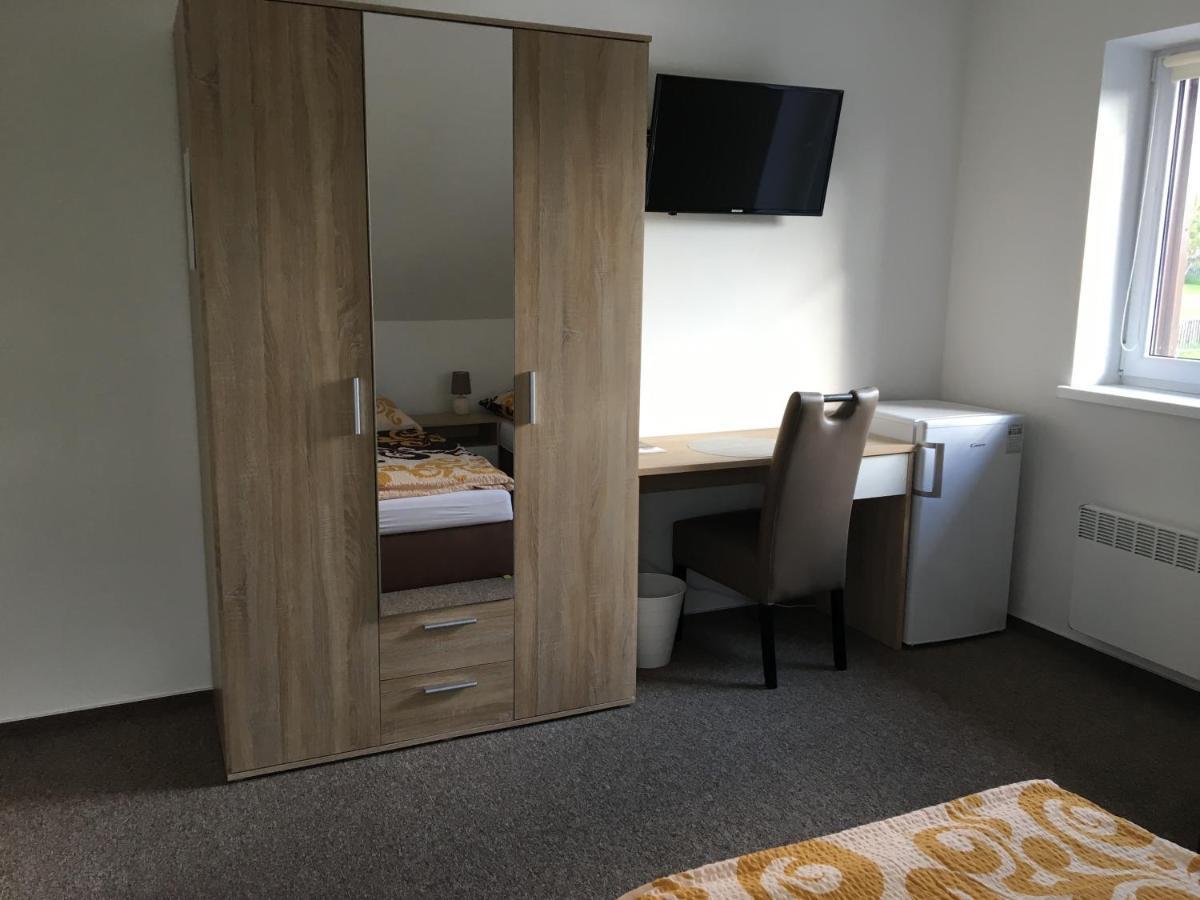 Appartamento Rychlebská bašta Černá Voda Esterno foto